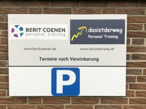 Werbeschild Berit Coenen PT daistderweg Personal Training Mönchengladbach Beckrath Fitness Gesundheit Arthrose